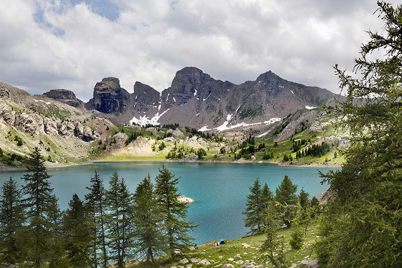 Die alpine Landschaft des Mercantour-Nationalparks